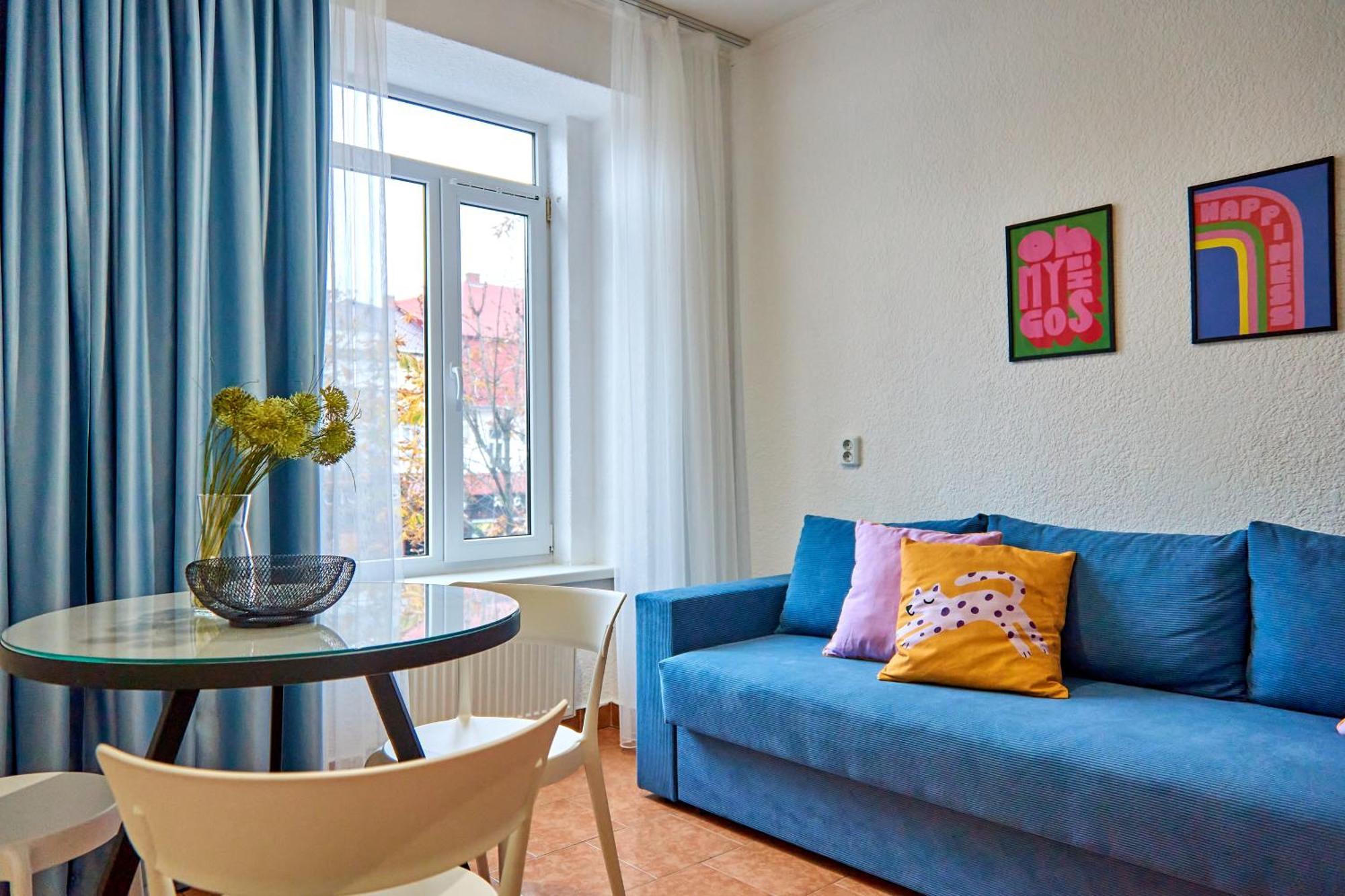 Best Apartments On Kyryla & Mefodia Мукачеве Екстериор снимка