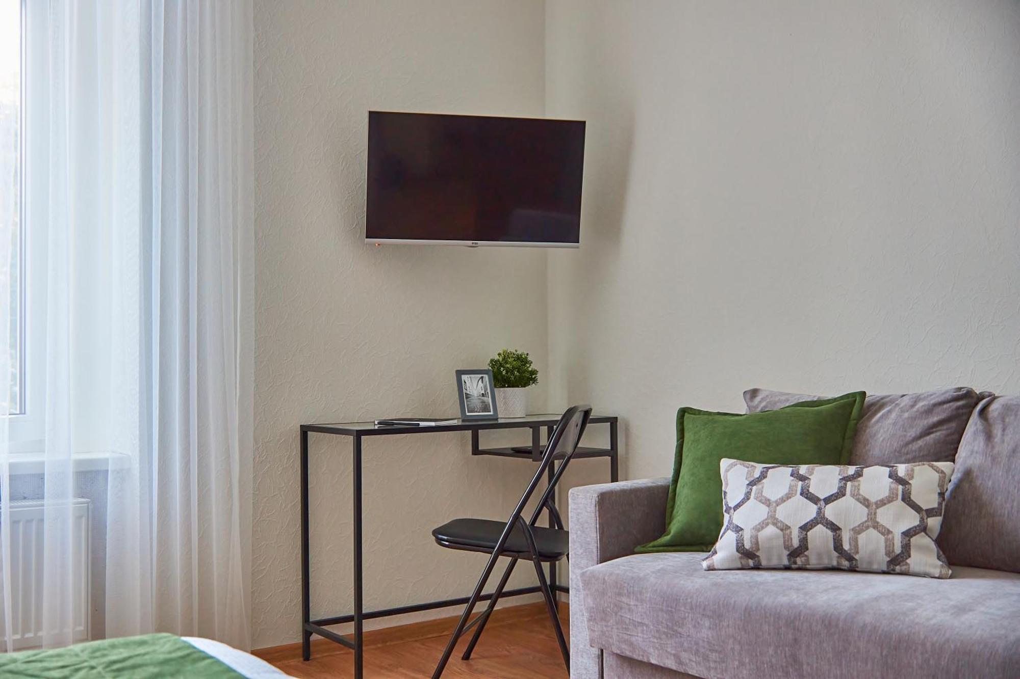 Best Apartments On Kyryla & Mefodia Мукачеве Екстериор снимка